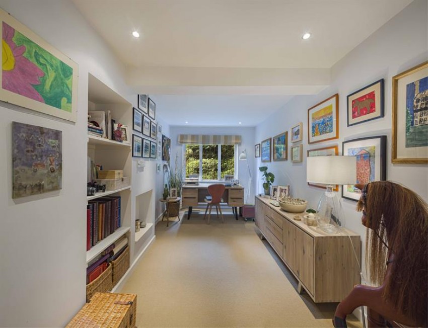 Images for Meadow Drive, Prestbury, Macclesfield