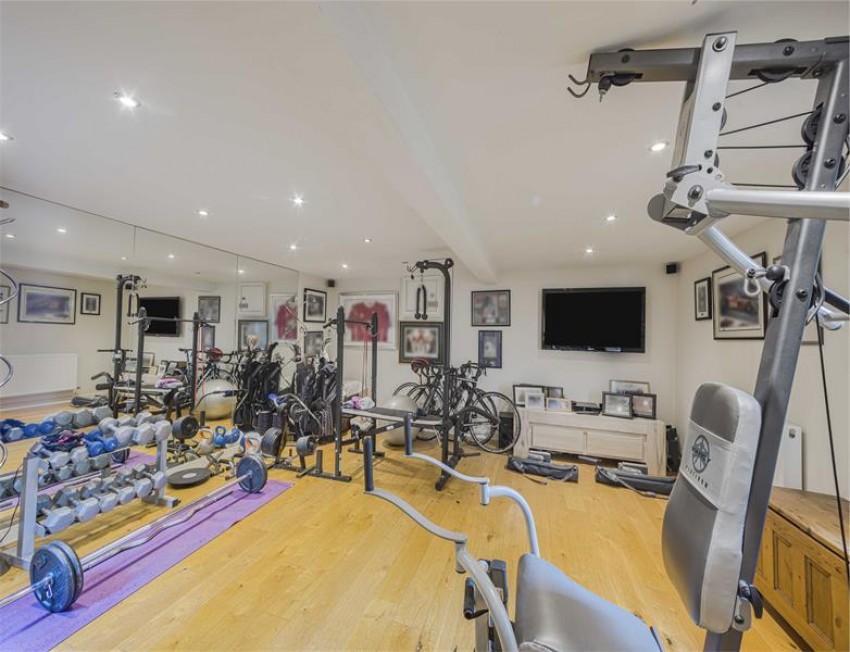 Images for Meadow Drive, Prestbury, Macclesfield