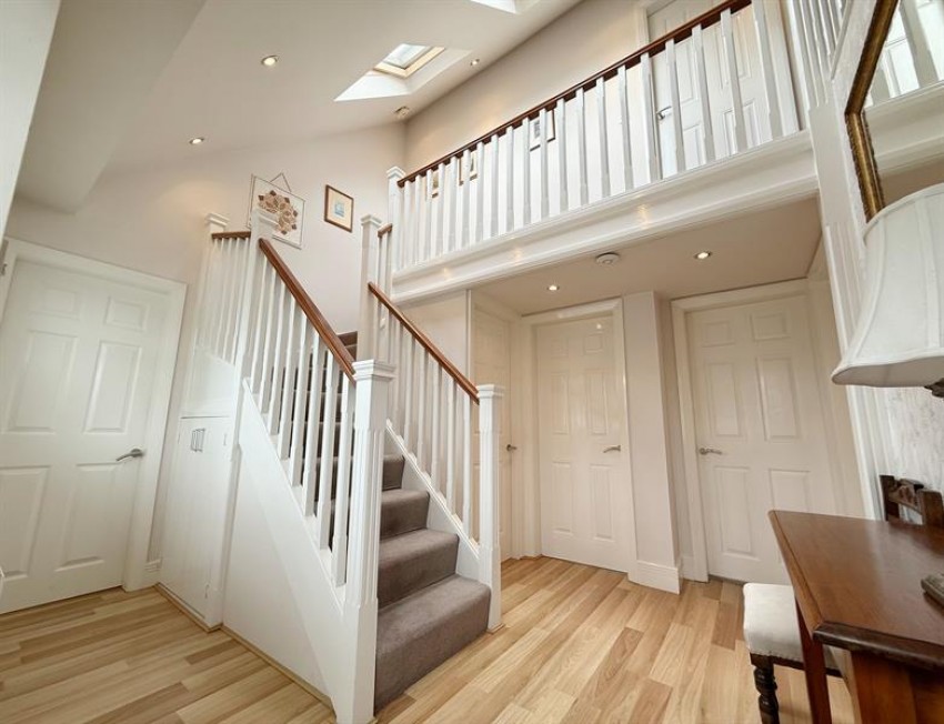 Images for Victoria Way, Bramhall