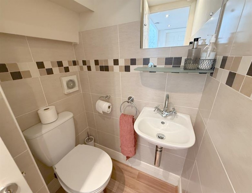 Images for Victoria Way, Bramhall