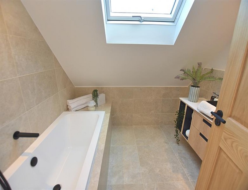 Images for Wornish Nook, Somerford Booths