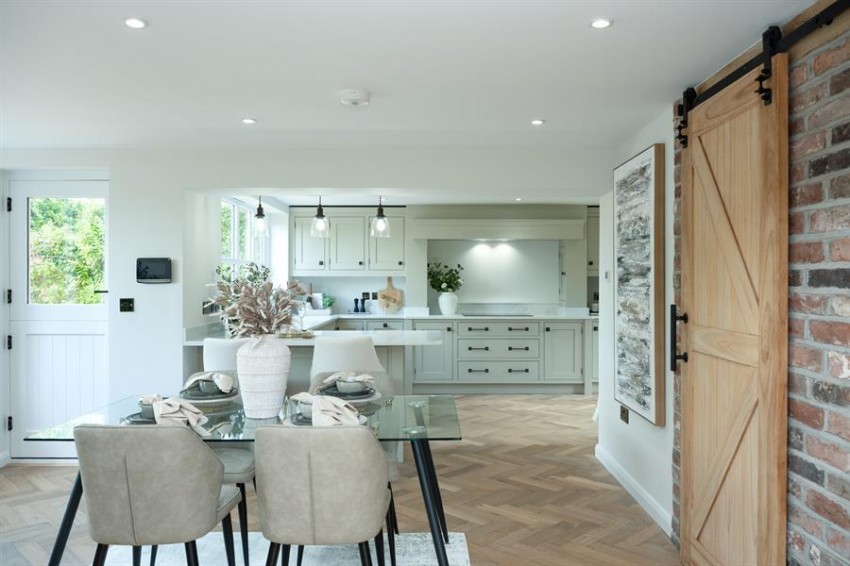 Images for Wornish Nook, Somerford Booths