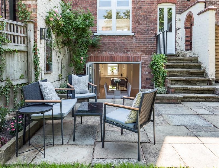 Images for Moss Lane, Alderley Edge