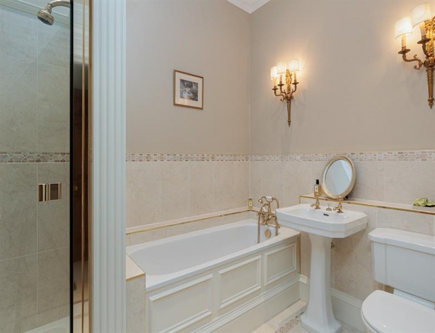 Images for Incredible 8435 square feet property with sensational views in Crossley Park