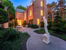 Images for Incredible 8435 square feet property with sensational views in Crossley Park