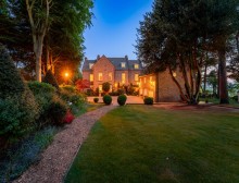 Images for Incredible 8435 square feet property with sensational views in Crossley Park