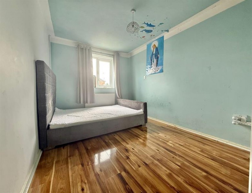 Images for William Kay Close, Manchester