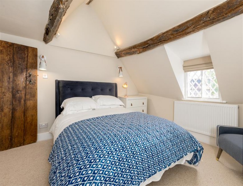 Images for Exquisite refurbished cottage with large garden and rural views in Beston