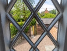 Images for Exquisite refurbished cottage with large garden and rural views in Beston