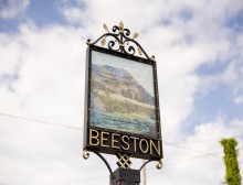 Images for Exquisite refurbished cottage with large garden and rural views in Beston