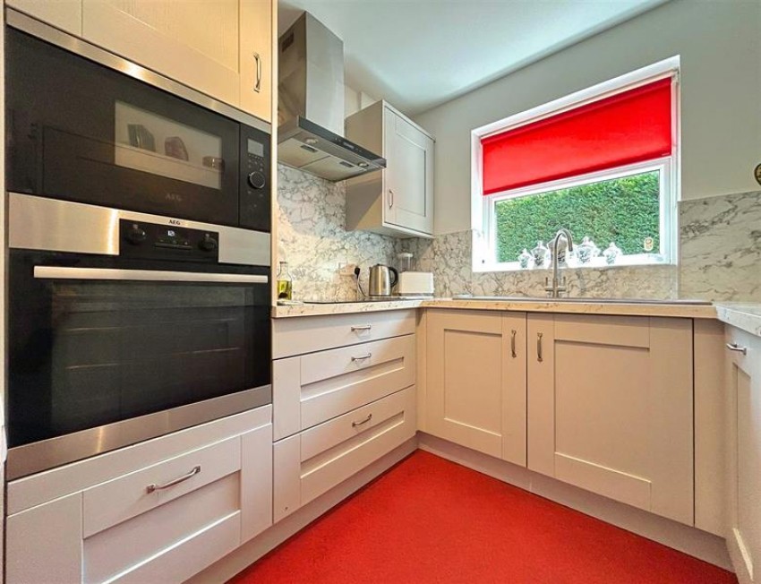 Images for Goodwood Avenue, Sale