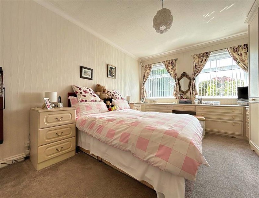 Images for Goodwood Avenue, Sale