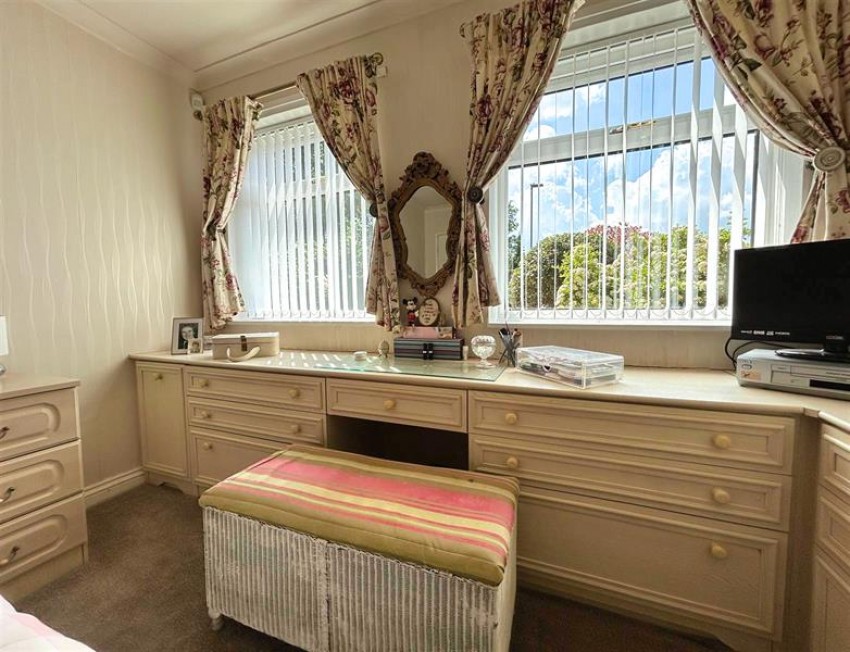 Images for Goodwood Avenue, Sale