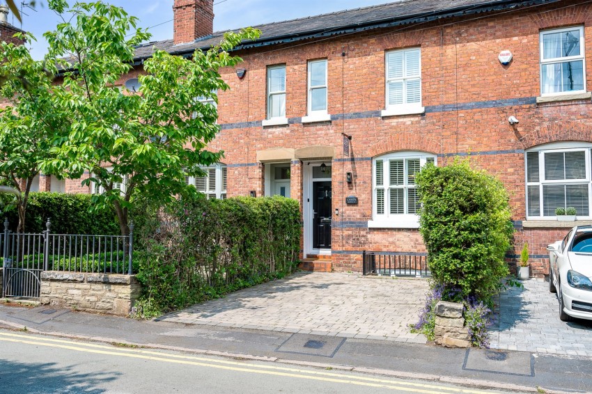 Images for Moss Lane, Alderley Edge