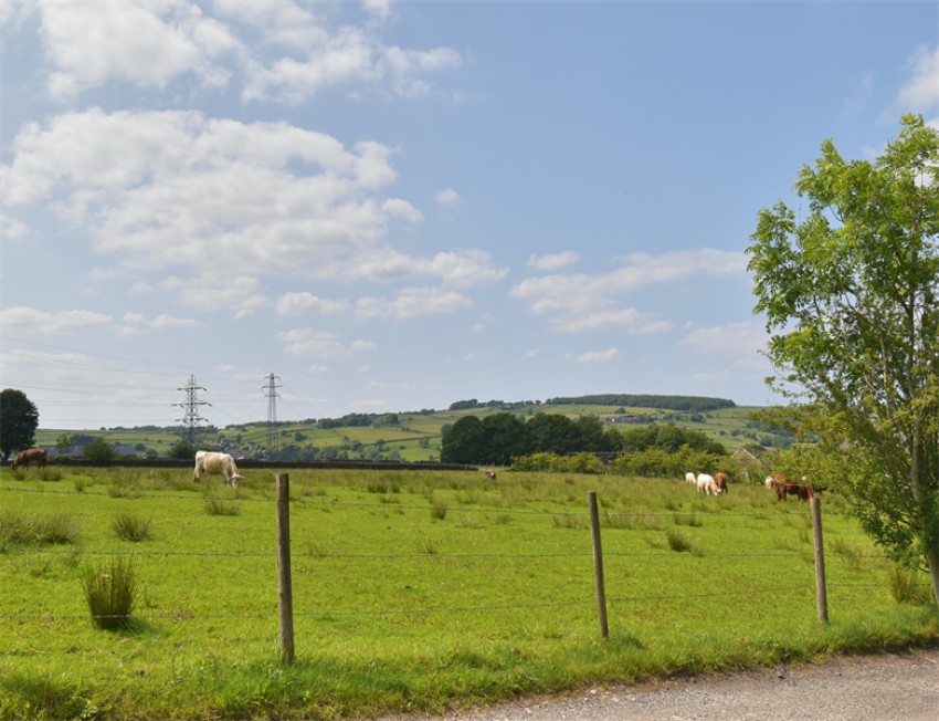 Images for Off Hayfield Road, New Mills