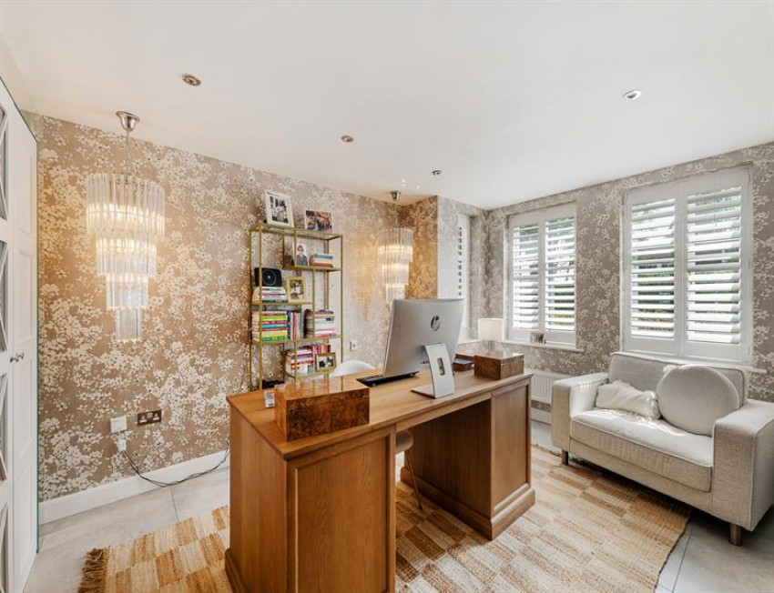 Images for Adlington Road, Wilmslow