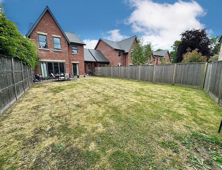 Images for Bloomesbury Avenue, Didsbury