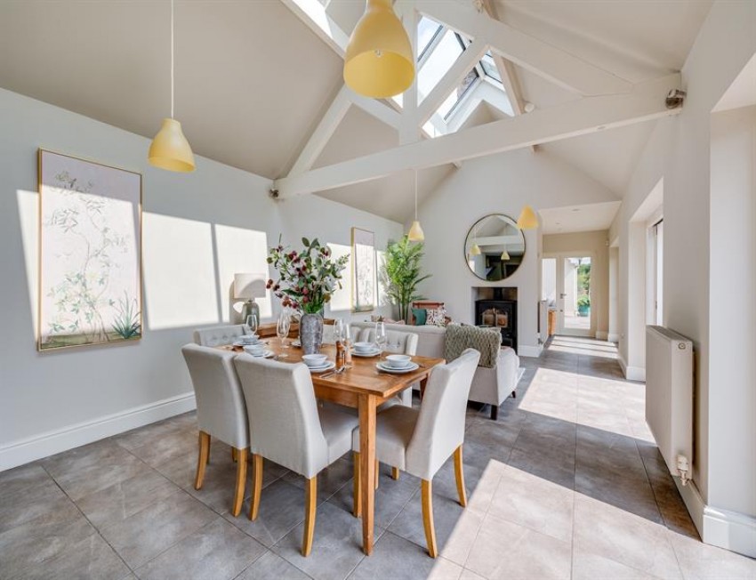 Images for Superb house of over 3000 square feet in 0.64 acre on rural edge of Tarvin