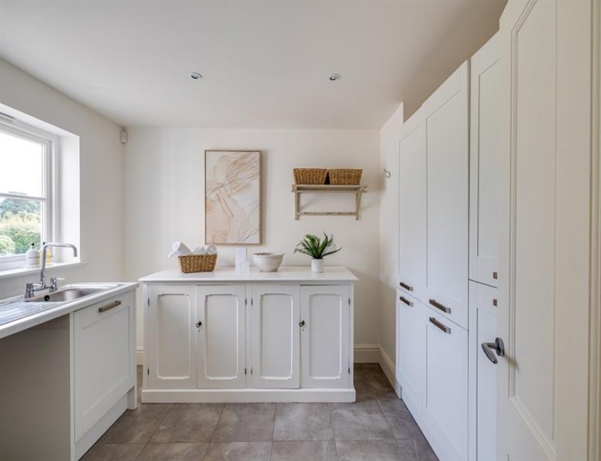 Images for Superb house of over 3000 square feet in 0.64 acre on rural edge of Tarvin