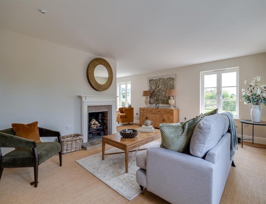 Images for Superb house of over 3000 square feet in 0.64 acre on rural edge of Tarvin