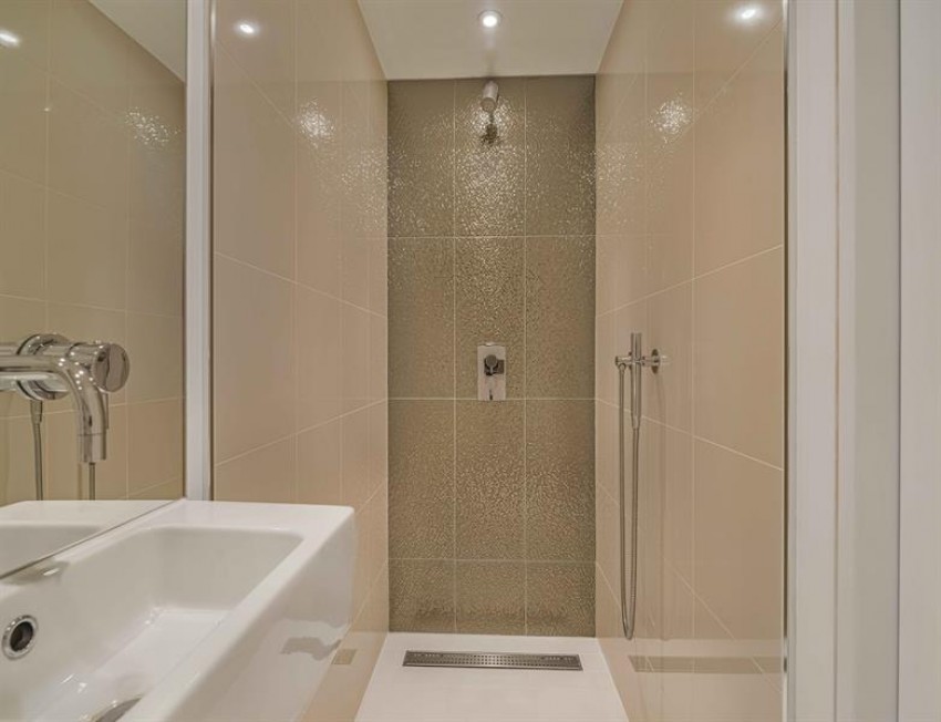 Images for Langham Mount, East Downs Road, Bowdon