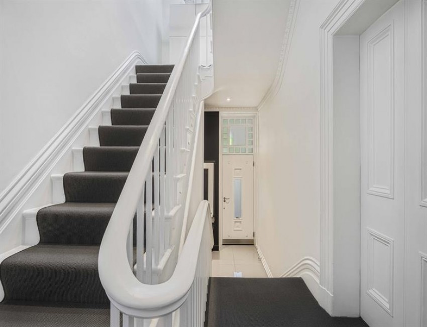 Images for Langham Mount, East Downs Road, Bowdon