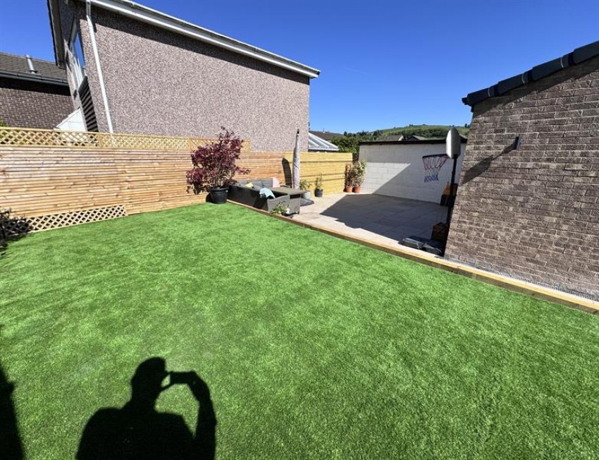 Images for Gisbourne Drive, Chapel-En-Le-Frith, High Peak