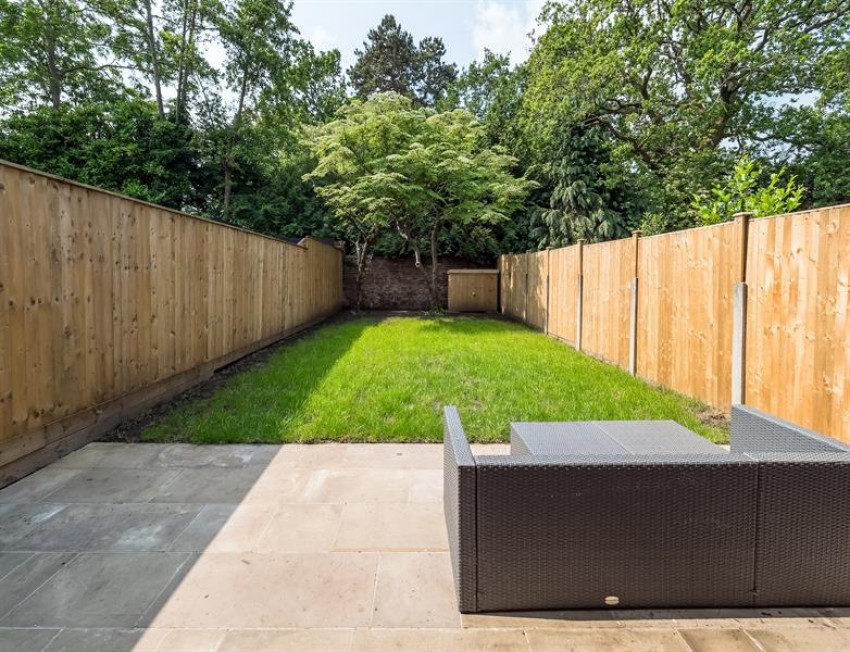 Images for Elm Crescent, Alderley Edge