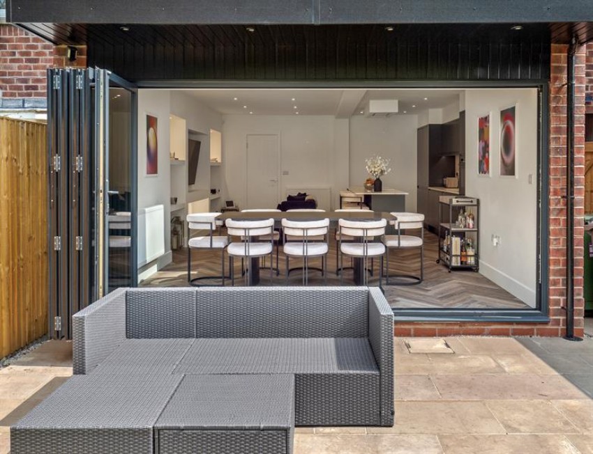 Images for Elm Crescent, Alderley Edge