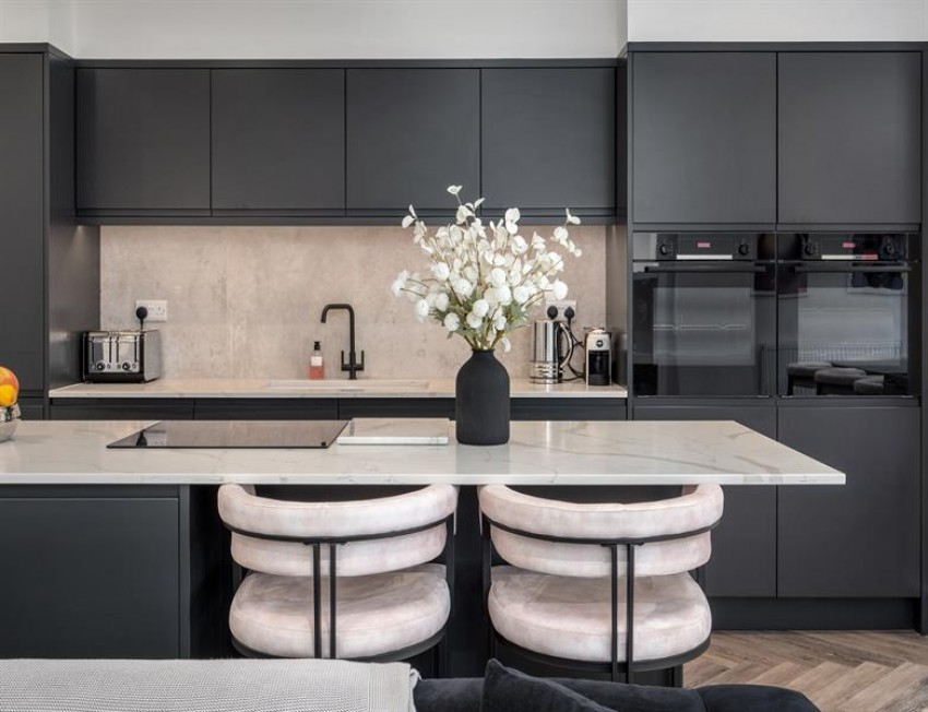 Images for Elm Crescent, Alderley Edge