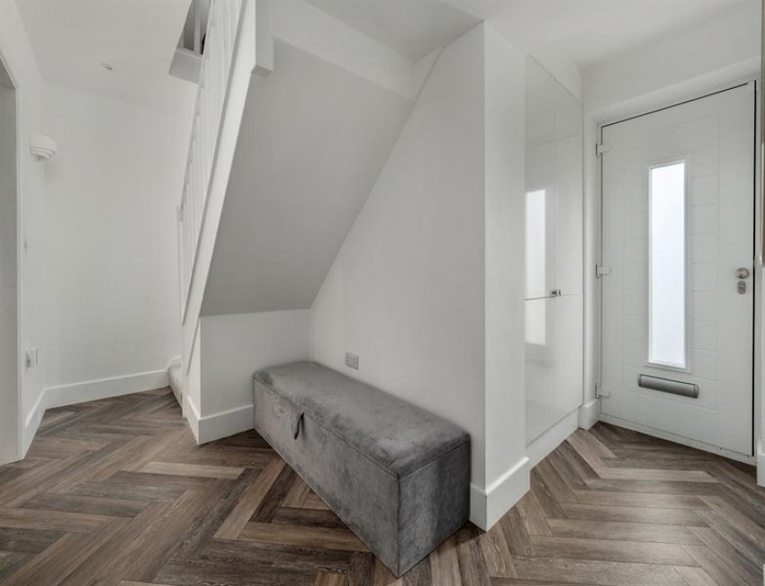 Images for Elm Crescent, Alderley Edge