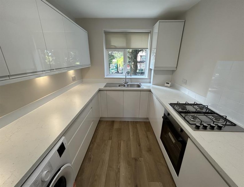 Images for Ashton Lane, Sale