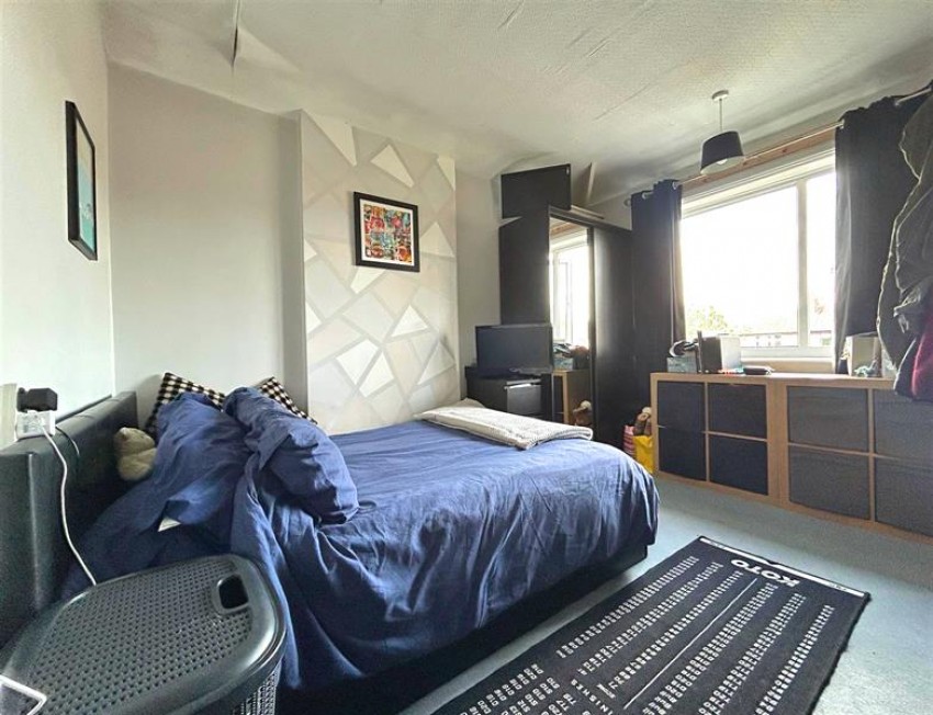 Images for Avonlea Road, Sale