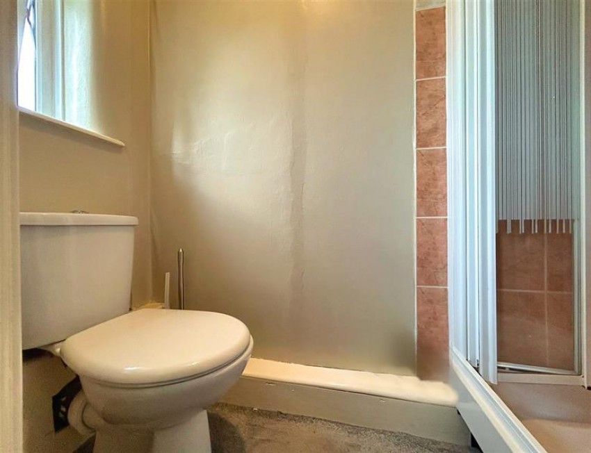 Images for Avonlea Road, Sale