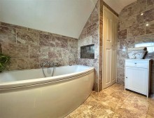 Images for Avonlea Road, Sale