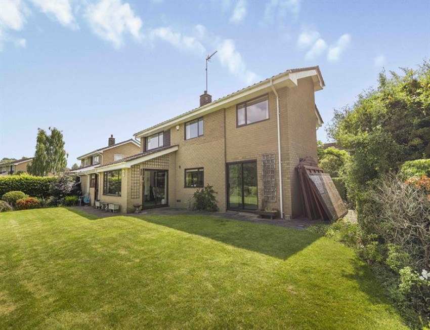 Images for Fitzwilliam Avenue, Sutton, Macclesfield