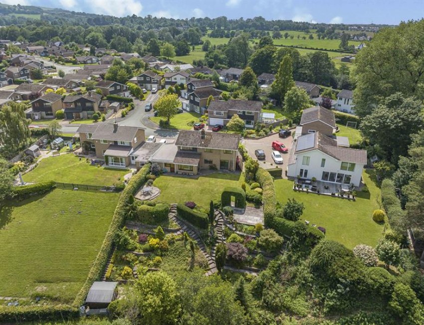 Images for Fitzwilliam Avenue, Sutton, Macclesfield