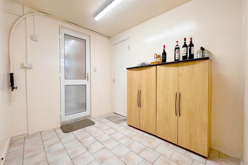 Images for Beech Crescent, Poynton