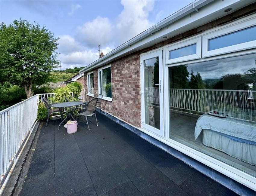Images for Heath Road, Glossop