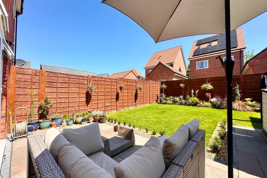 Images for Peterfield Way, Poynton