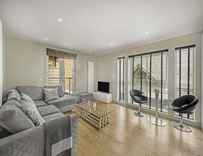 Images for Hale Road, Hale Barns, Altrincham