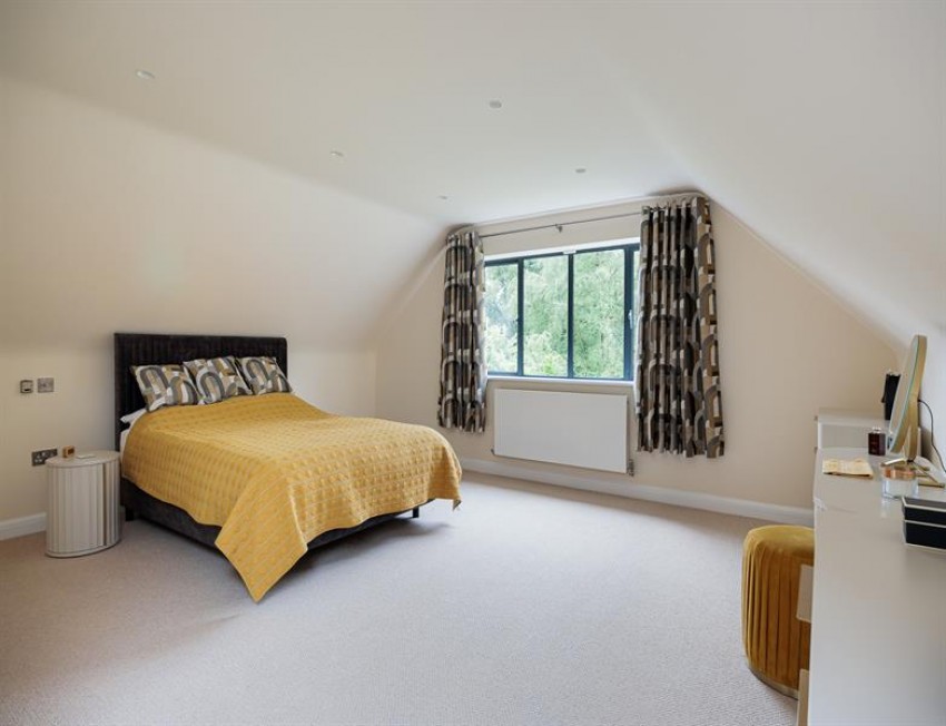 Images for South facing 0.45 acre plot and 4469 square feet in Dalefords Lane