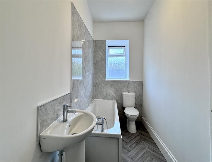 Images for Queen Street, Glossop