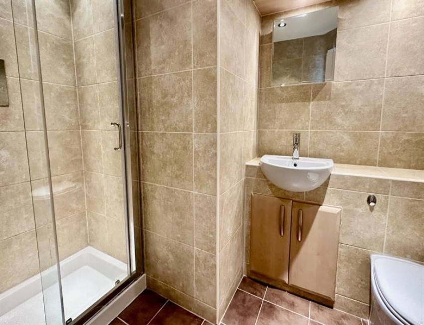 Images for Daylesford Crescent, Cheadle