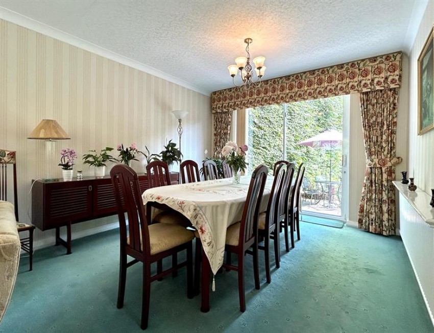 Images for Daylesford Crescent, Cheadle