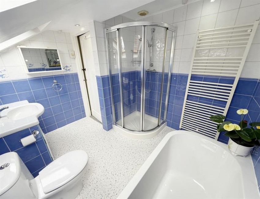 Images for Waterloo Road, Bramhall