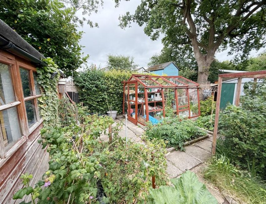 Images for Waterloo Road, Bramhall