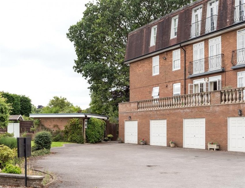Images for Prestbury Court, Castle Rise, Prestbury, Macclesfield