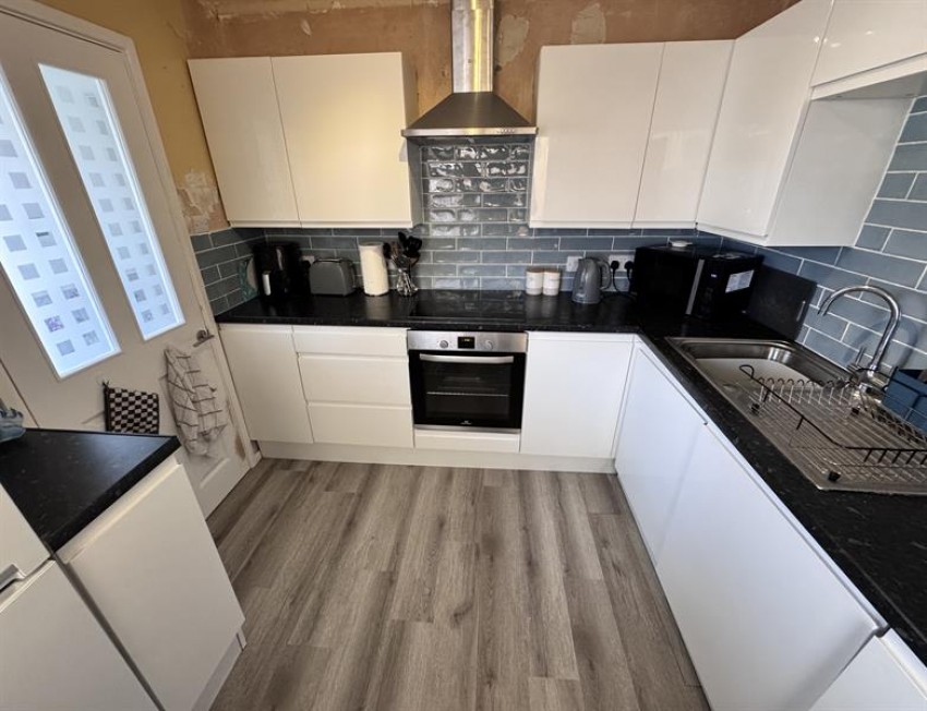 Images for Longmeade Drive, Chapel-En-Le-Frith, High Peak