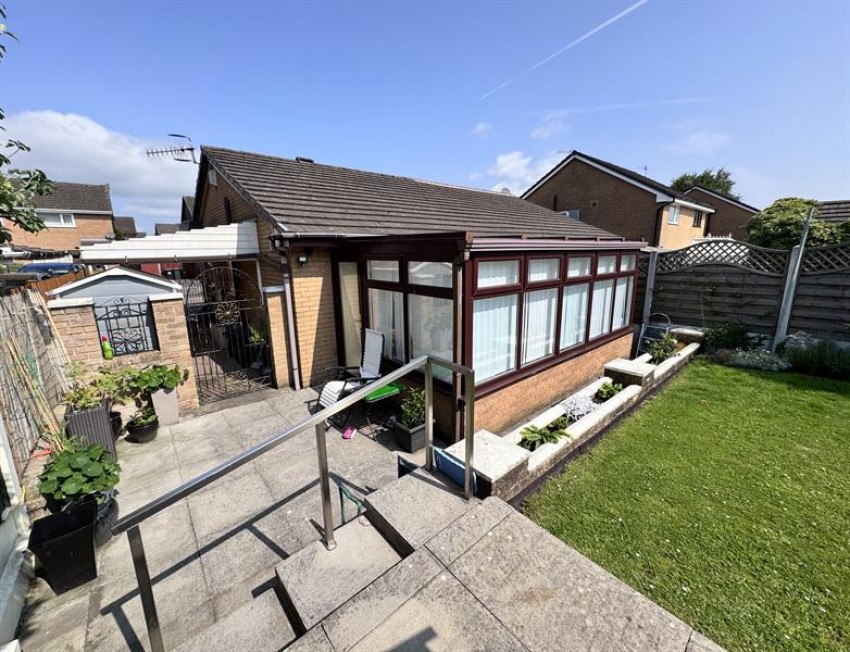 Images for Longmeade Drive, Chapel-En-Le-Frith, High Peak